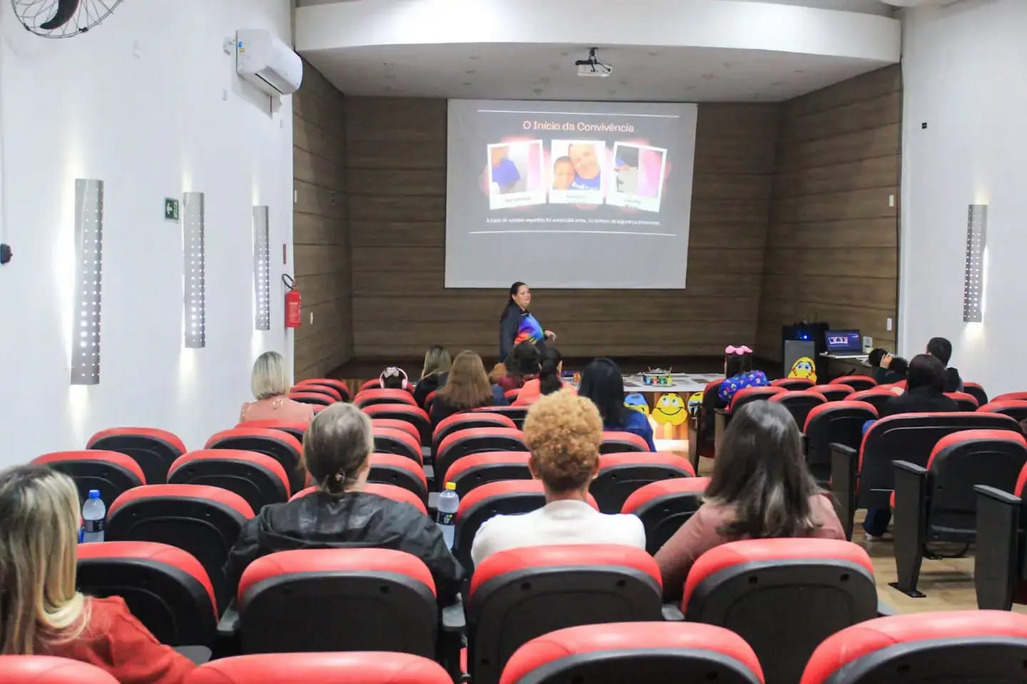 Formação continuada destaca práticas para fortalecer educação inclusiva em Paranaguá