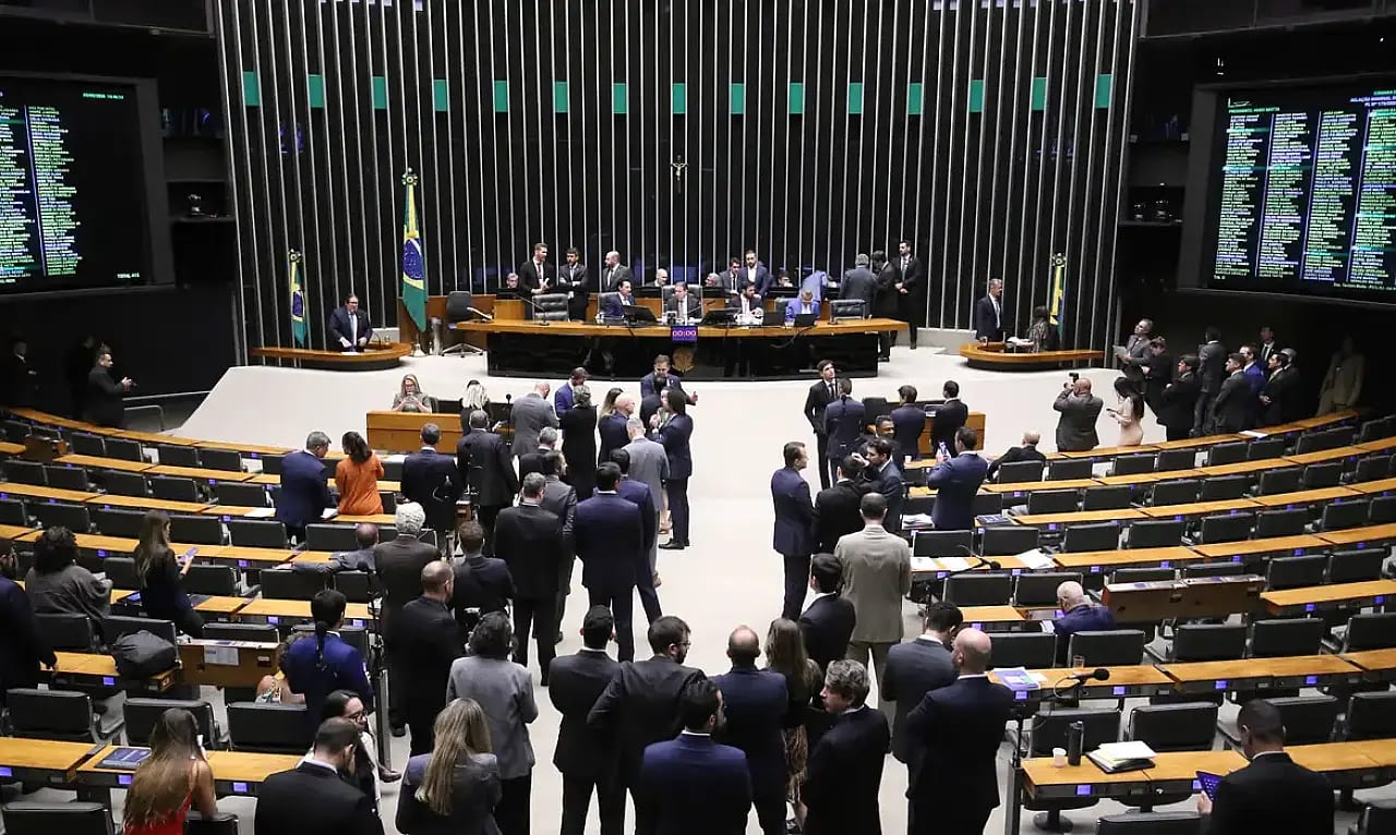 Cresce número de mulheres eleitas para o Congresso Nacional