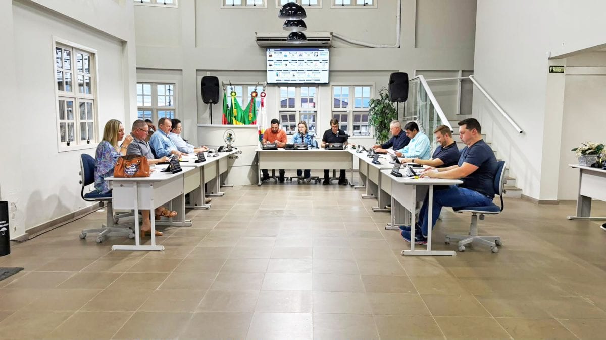 Vereadores de Teutônia aprovam a Lei de Diretrizes Orçamentárias