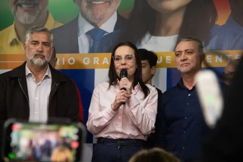 Frente de esquerda reconhece derrota e promete trabalhar por Lula no segundo turno