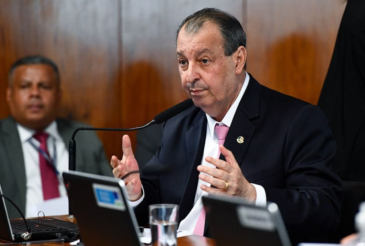 Omar Aziz (PSD) é eleito governador do Amazonas no 2° turno