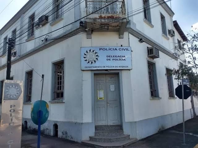 Demolição da antiga Delegacia de Estrela apaga parte da história e levanta questionamentos sobre decisão da Prefeitura
