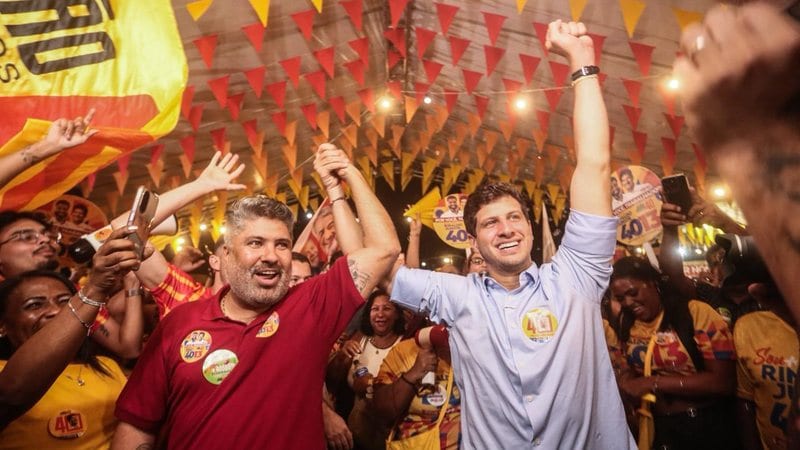 Rinaldo Junior reúne João Campos, Marília e Humberto na inauguração de comitê no Recife