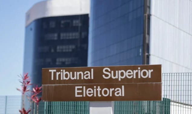 Apenas 35,5 mil votos foram registrados após as 17h; Lula venceu Flávio por 4,4 milhões