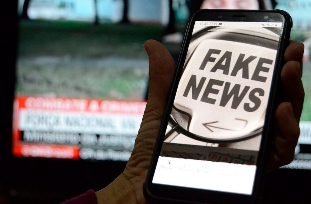Mesmo com leis rígidas, fake news ainda são um problema para o processo eleitoral no Brasil