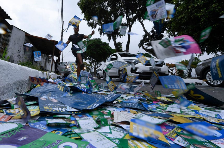ELEIÇÕES 2026. Menos concorrência, mesma cara: entenda o perfil de quem quer o seu voto neste ano