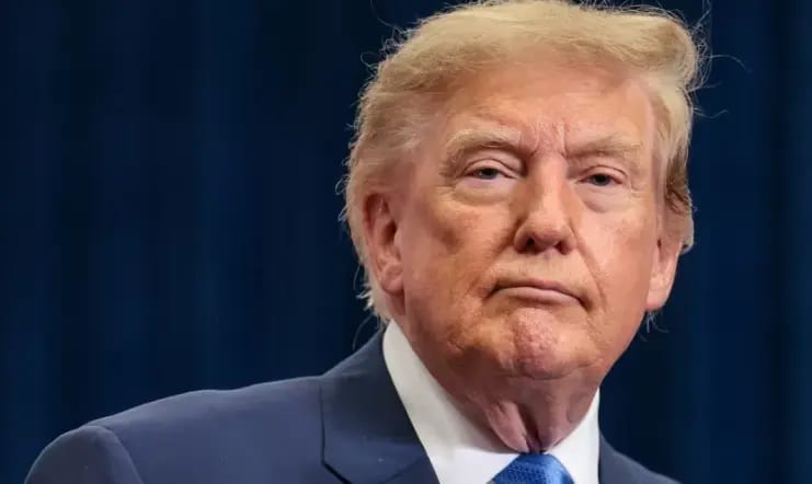 Aprovação de Trump cai a 33% entre eleitores registrados