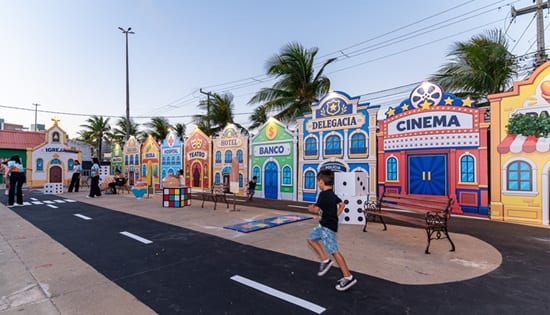 Vila da Criança segue até novembro com brinquedos, teatro e outra atrações