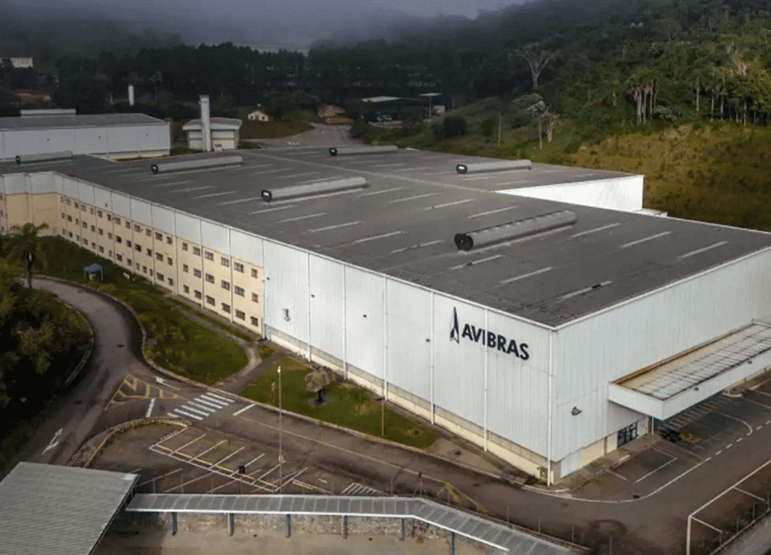 Irmãos Batista finalizam compra de fabricante de armas Avibras