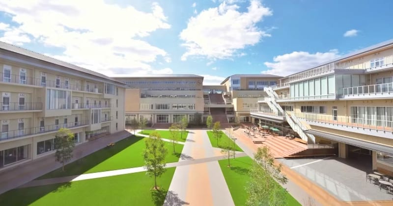 Feira na USP apresenta oportunidades acadêmicas oferecidas por universidades japonesas