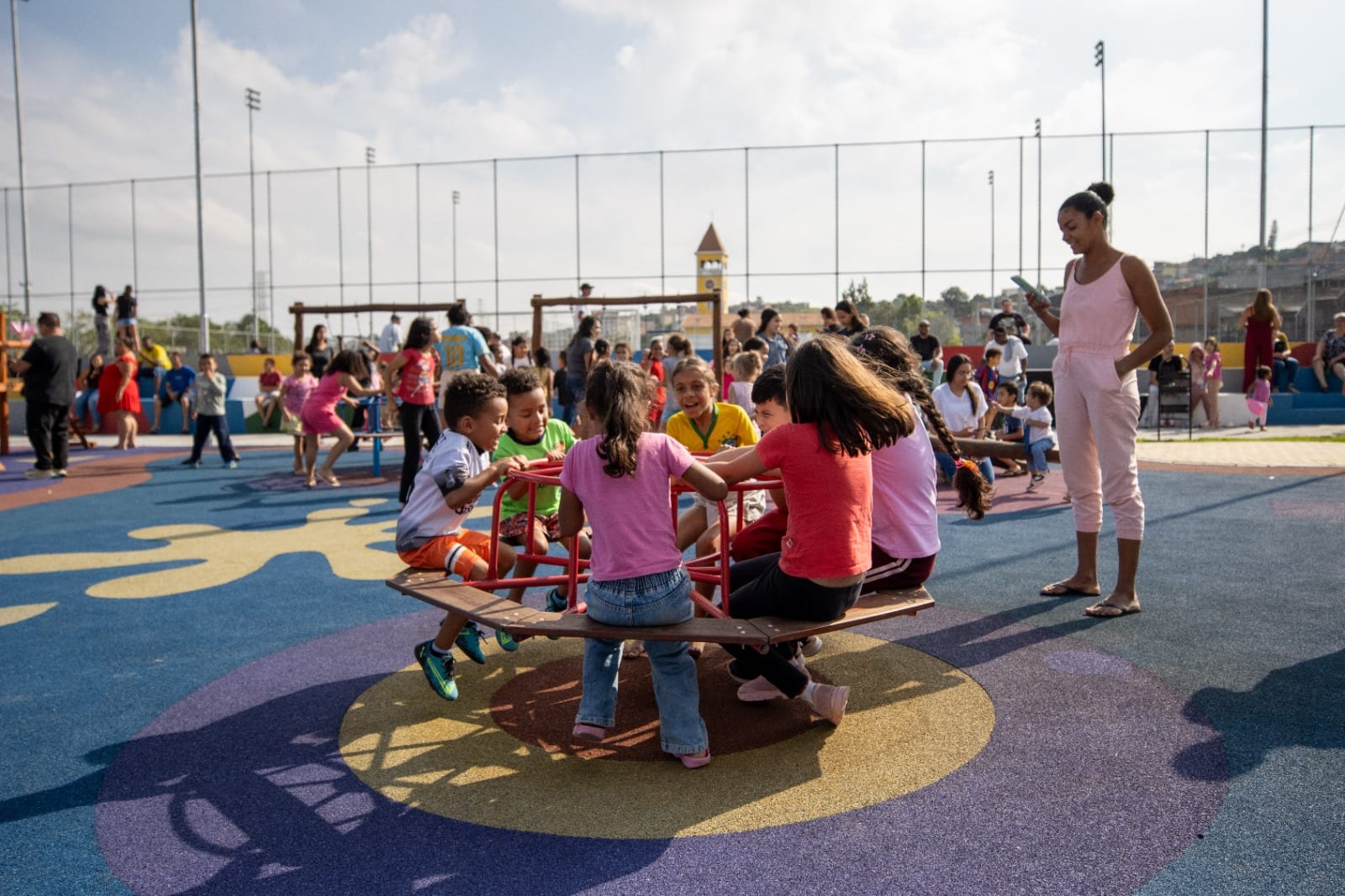 Itaquaquecetuba inaugura área de lazer no Jardim Maragogipe