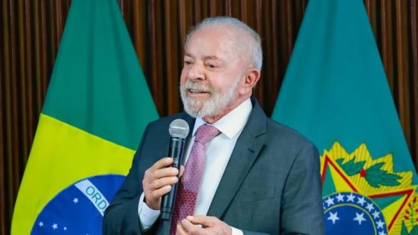 Reunião convocada por Lula em Brasília terminou de madrugada e teve estratégia individual para Goiás