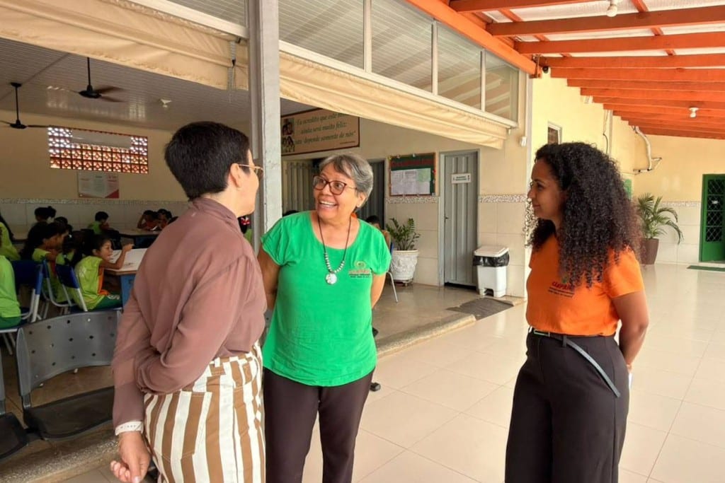 Educação orienta associação sobre credenciamento e possibilidade de parceria em Várzea Grande