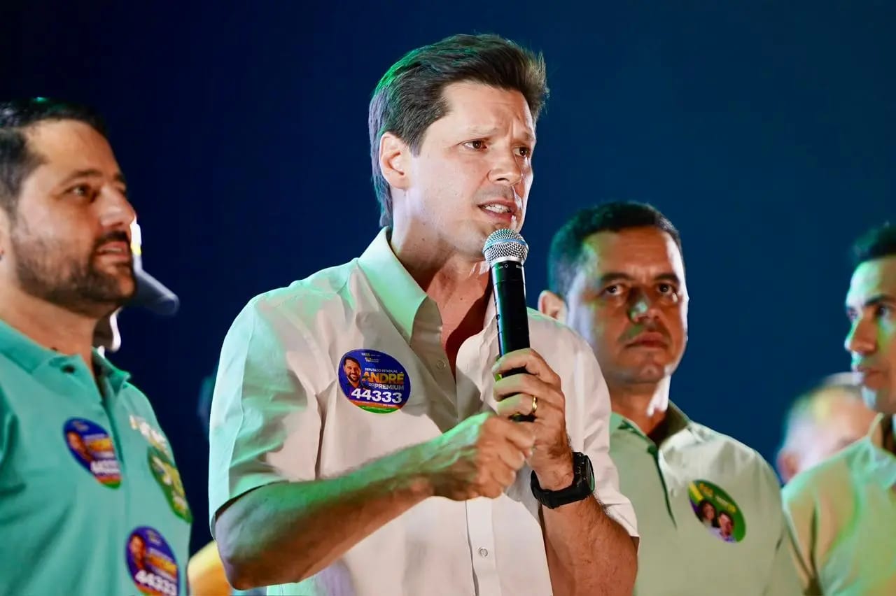 Daniel nega risco de atraso de salários e rebate discurso de crise fiscal em Goiás