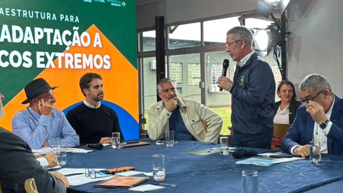 Airton Souza pede a Lula liberação rápida de recursos para reabrir HPSC e obras contra cheias