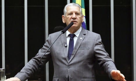 Deputado Federal Dilceu Sperafico, da FPA à presidência da Comissão: uma trajetória em defesa da agricultura nacional