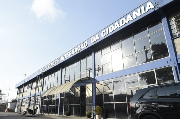 Empresa global de logística abre processo seletivo em Guarulhos nesta quinta-feira