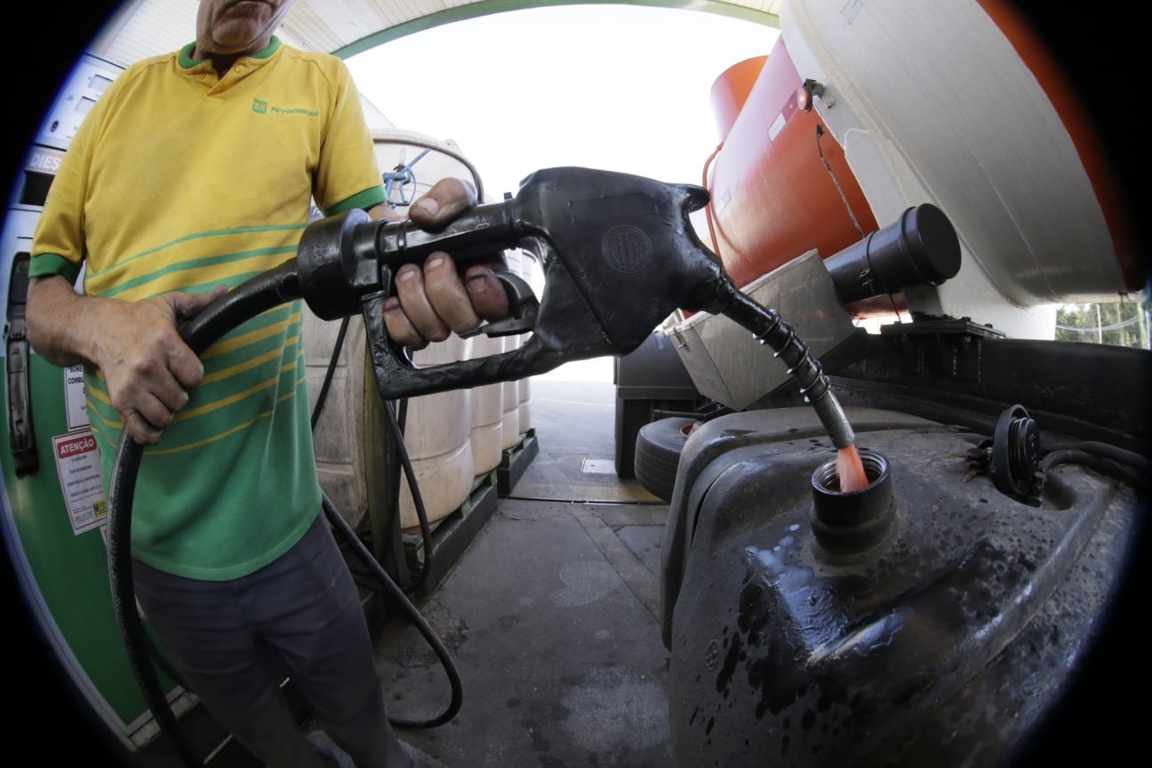 Petrobras bate recorde de produção de diesel em meio à alta defasagem de preços