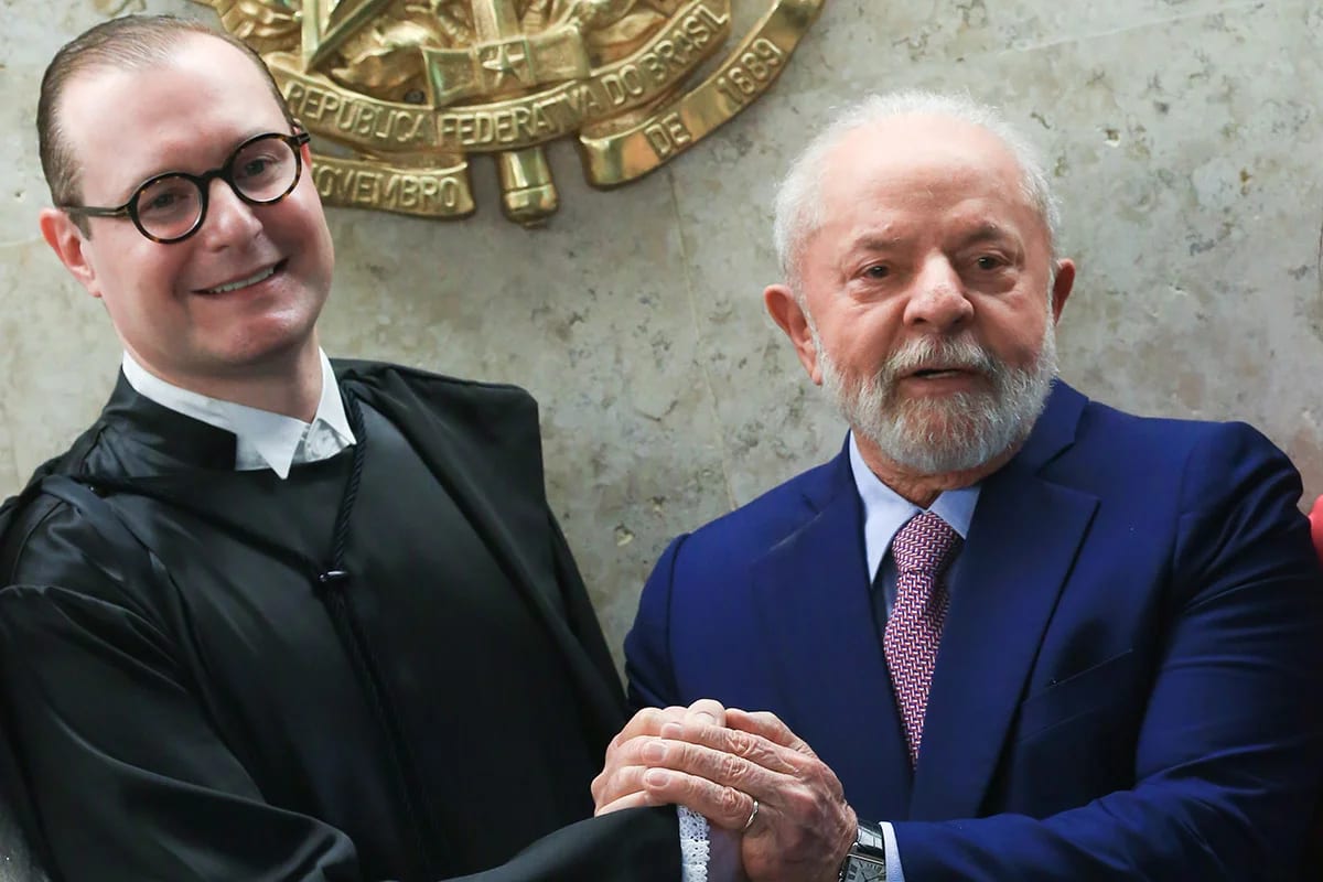 Sogro de ministro Zanin doou R$5 mil a deputado petista em SP
