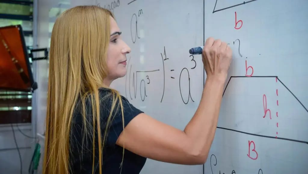 SP aplica provas neste domingo para 20,6 mil candidatos a professor técnico