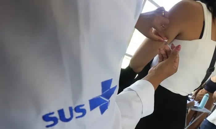Surto de sarampo nos EUA soma 4,4 mil casos e ameaça o Brasil