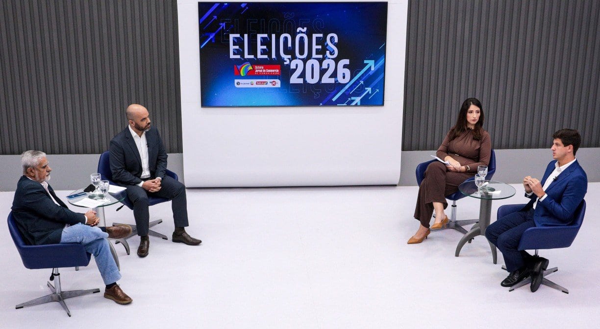 João separa Eduardo do PSB e Lula do PT na narrativa de campanha