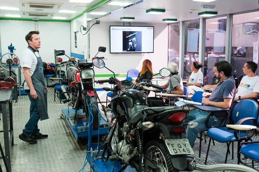 Prefeitura de Taboão da Serra abre vagas para curso gratuito de mecânica de motos em novembro