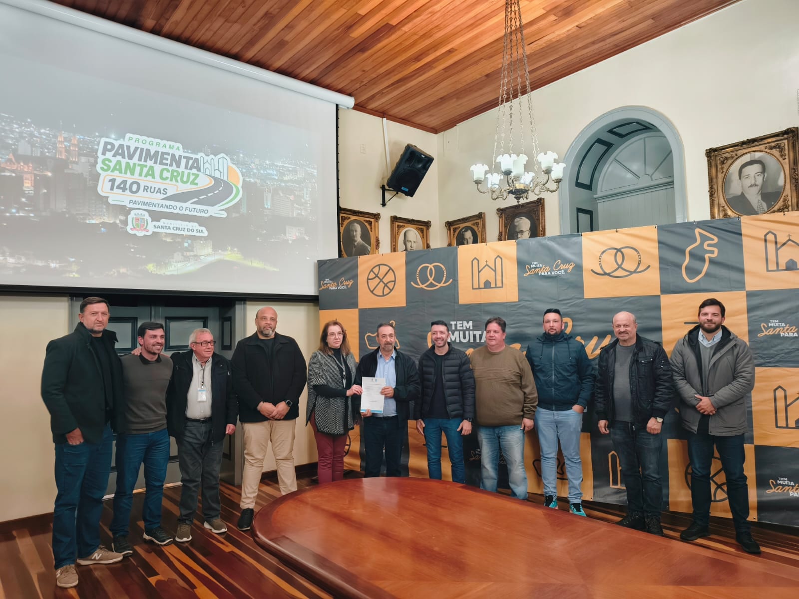 Santa Cruz encaminha licitação para projetar pavimentação de 137 ruas