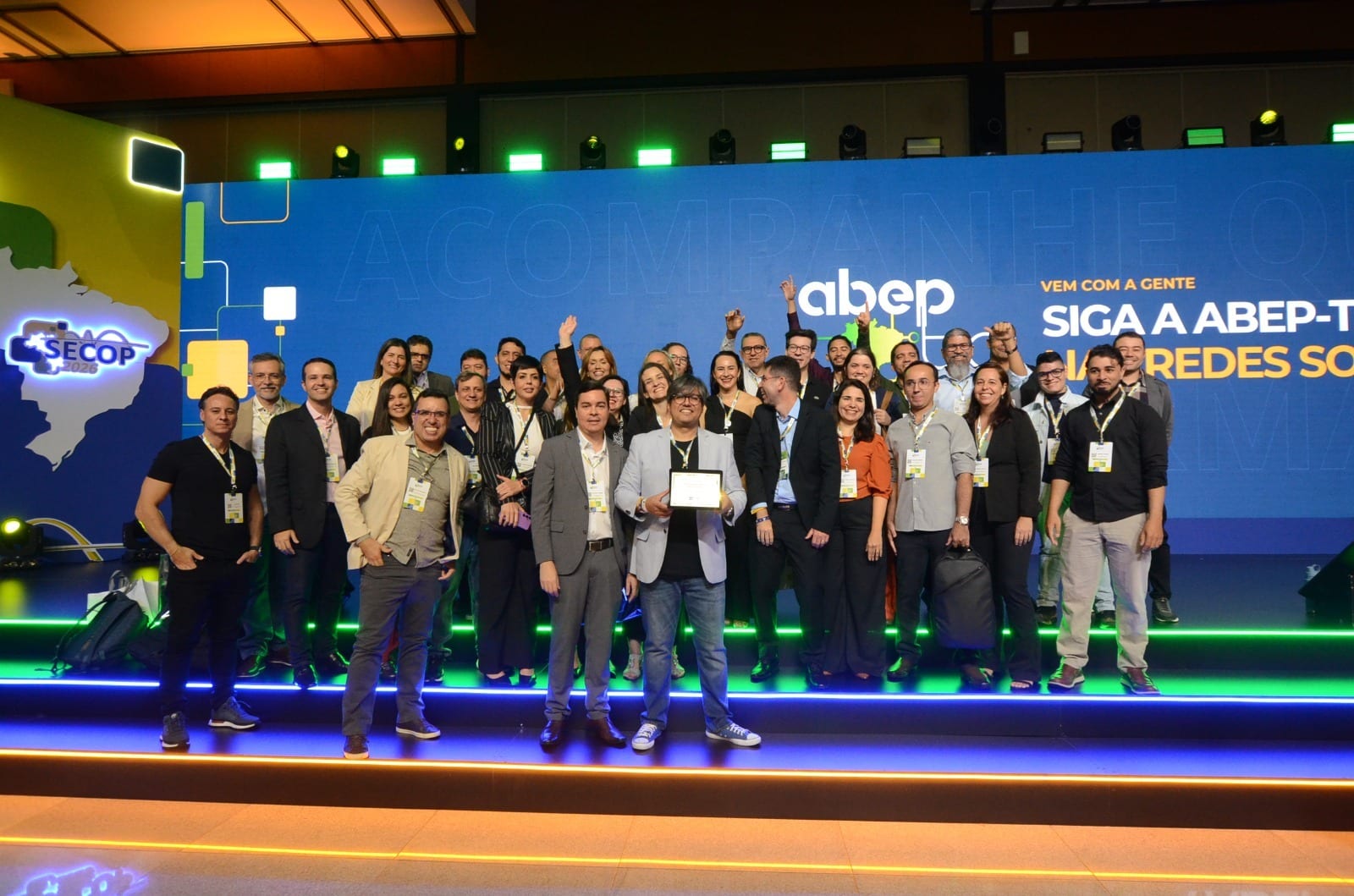 Goiás recebe Selo Ouro de Serviços Digitais no SECOP 2026