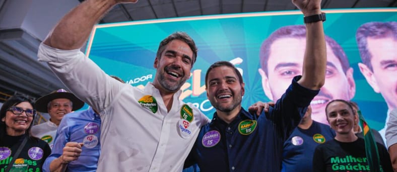 TRE-RS manda suspender propaganda de Gabriel Souza com participação de Eduardo Leite