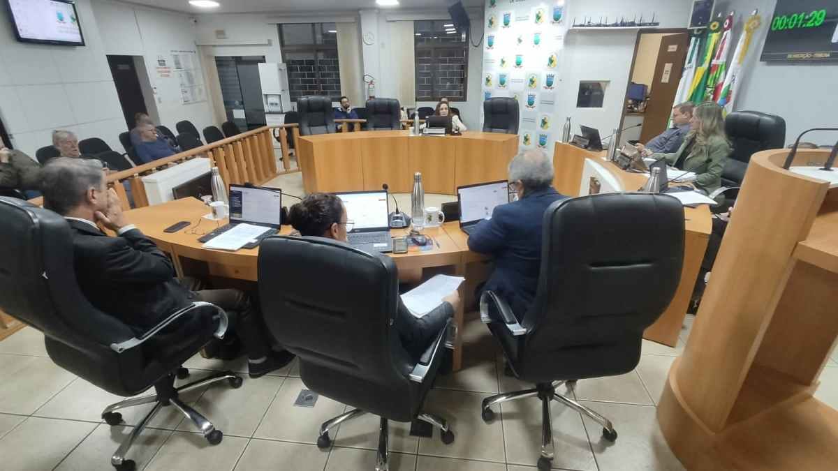 Vereadores de Urussanga destacam Saúde, segurança, obras e esporte durante sessão da Câmara