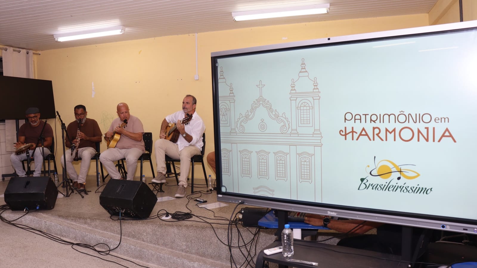 Secult promove oficina sobre patrimônio histórico para estudantes da rede municipal
