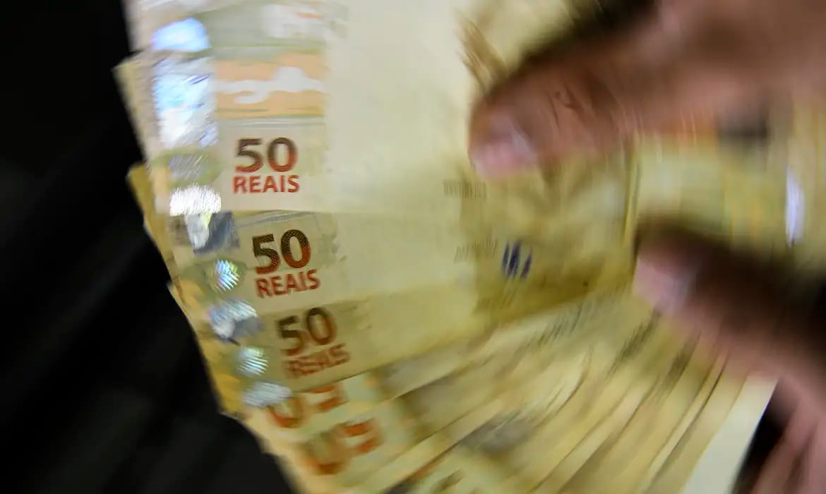 PIS 2026: Caixa paga lote complementar a 704 mil trabalhadores nesta quinta; veja quem recebe