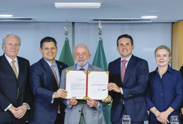 Proposta por Lula, PEC da Segurança Pública será voltada hoje no Senado