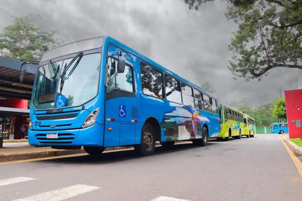 Foz do Iguaçu pede R$ 12,392 milhões para manter ônibus em 2026