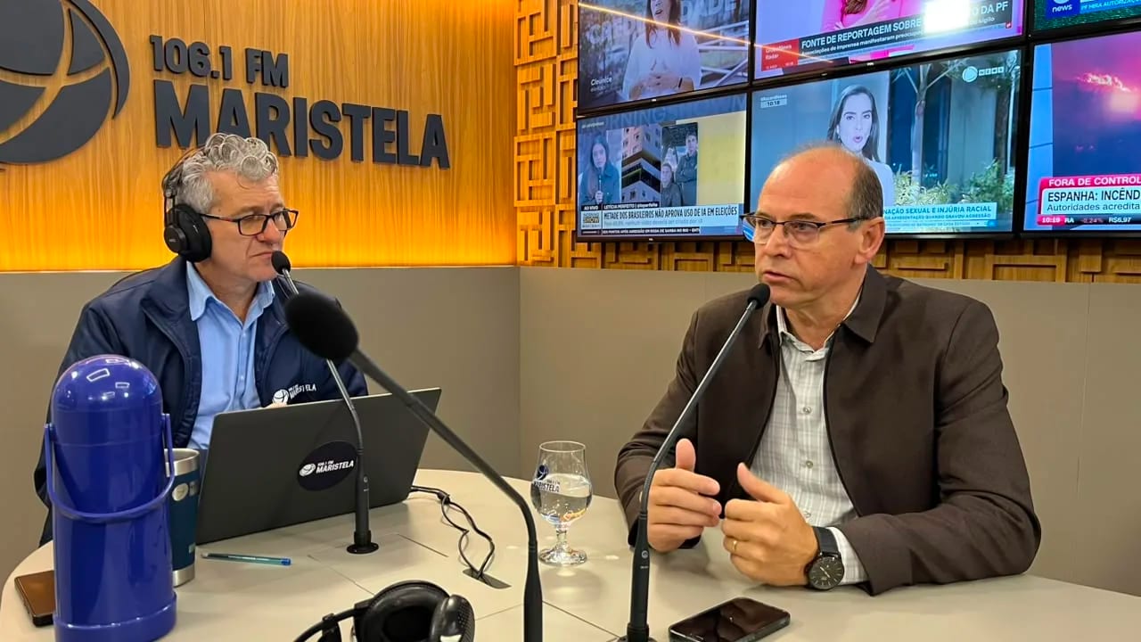 Prefeito de Torres anuncia caminhão de R$1 milhão, novo ônibus e possibilidade de unidade do IFRS