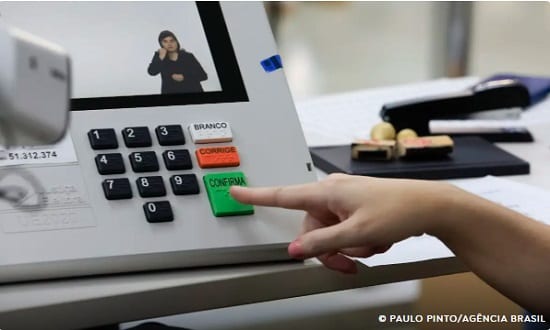 Eleitor que faltou ao primeiro turno pode votar no segundo