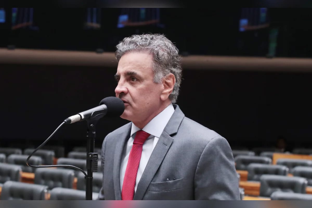 Aécio Neves volta à disputa ao Senado e anuncia candidatura nesta sexta (28/9)