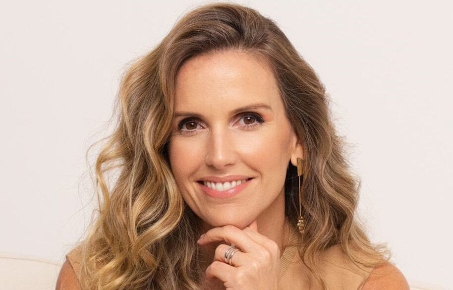 Mariana Ferrão participa de fórum sobre saúde da mulher em Ferraz nesta quinta