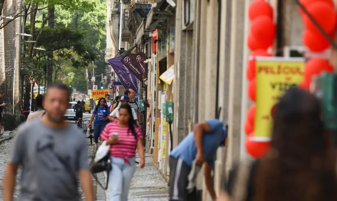 Congresso promulga fim da escala 6×1 com transição de até 14 meses