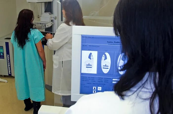 Lei prorroga até 2031 dedução de IR para doações a PCDs e combate ao câncer