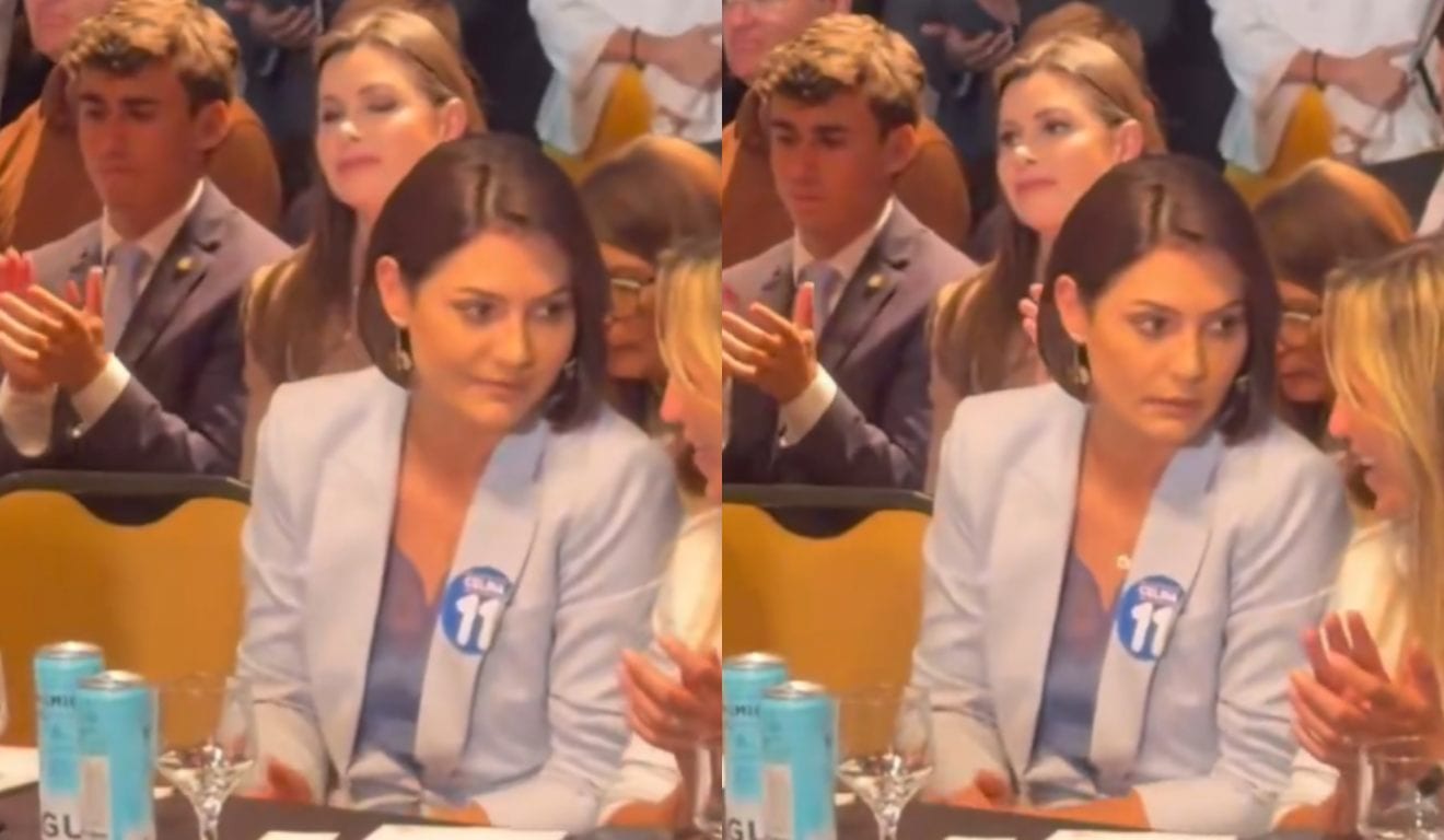 Michelle não aplaude elogio de Flávio a Carlos Bolsonaro em reunião do PL