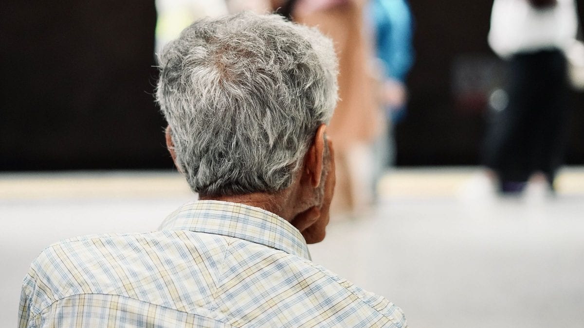 Projeto no Senado quer reconhecer como idosos brasileiros com deficiência a partir dos 50 anos