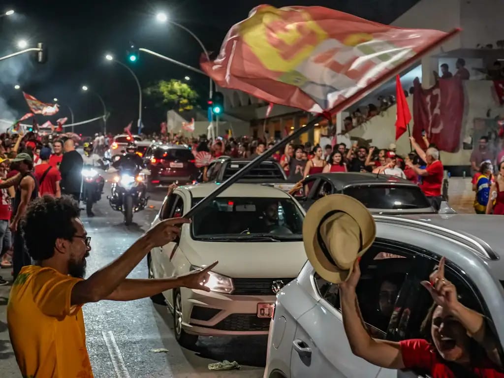Novo site promove boicote a empresas que apoiam Lula e gera polêmica