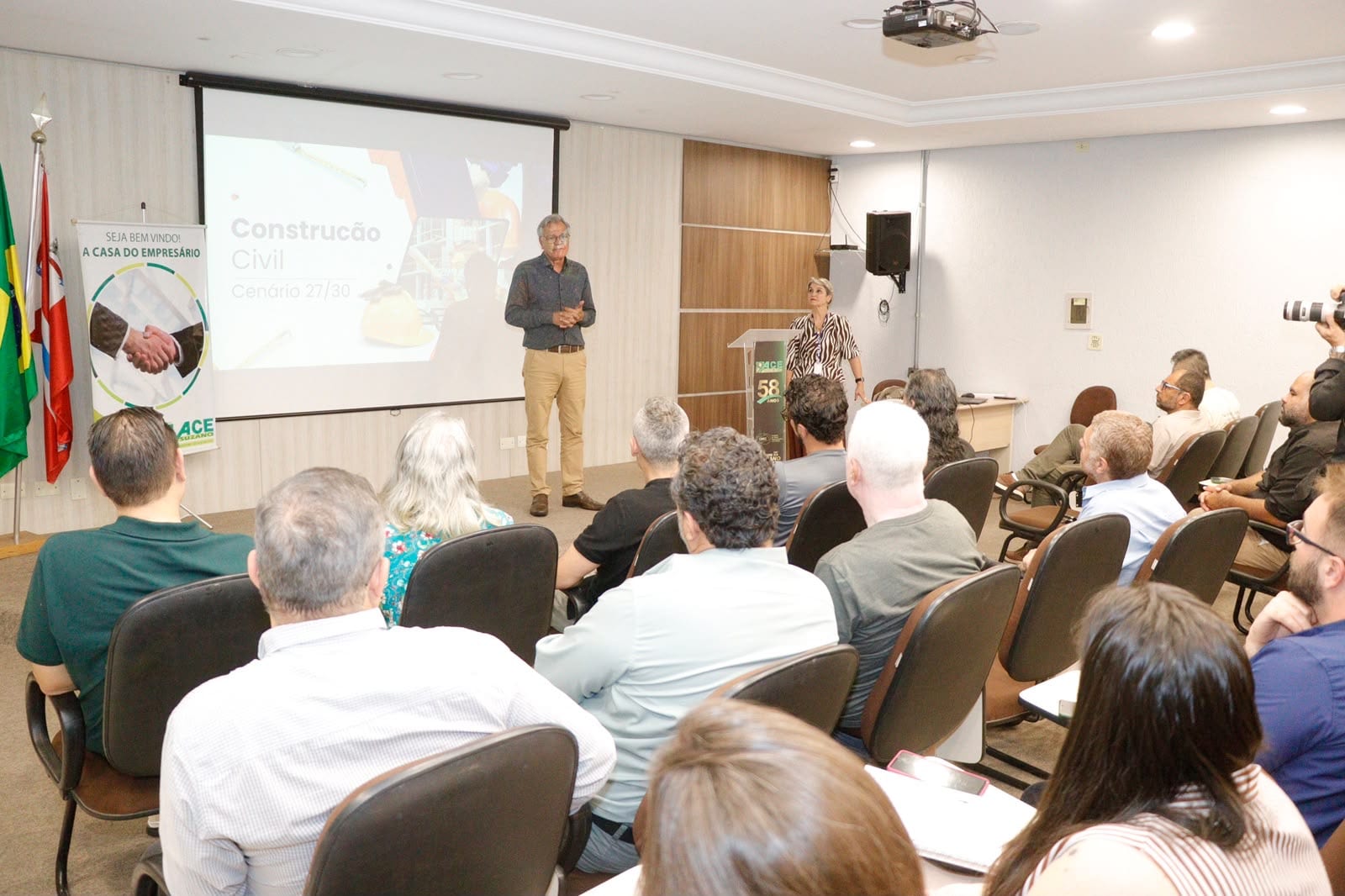 Desenvolvimento Econômico de Suzano participa de debate sobre Negócios da Construção Civil
