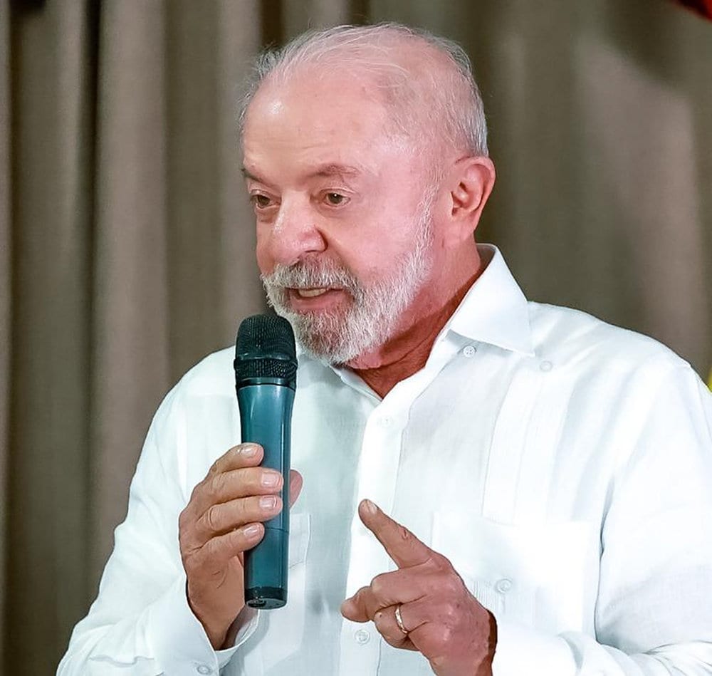 Fim da escala 6x1: Lula pressiona Senado por votação e cobra posicionamento do PL