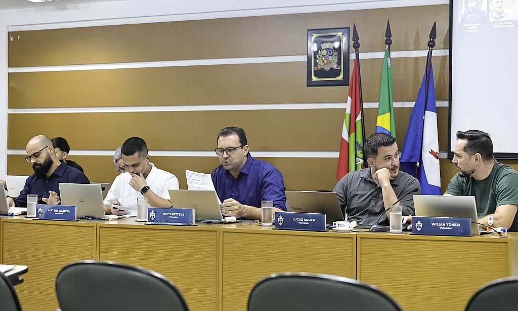 CCJ aprova prorrogação do Plano Municipal de Educação de Joinville