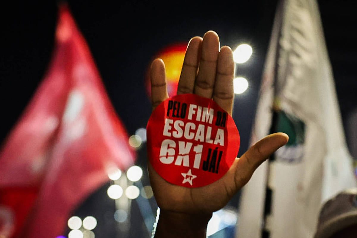 Presidente e relator da comissão da 6x1 na Câmara usam fim da escala em jingles de campanha