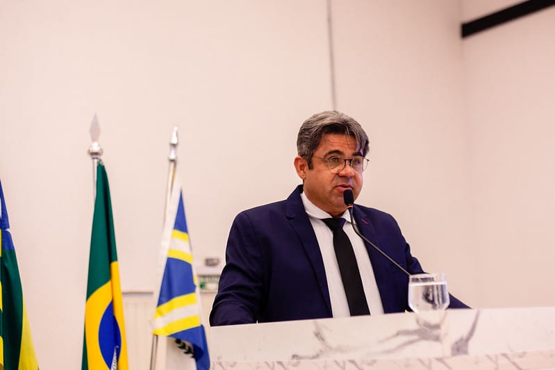 Elias do Nana informa sobre recuperação de estradas vicinais na região da Capelinha e Joanápolis