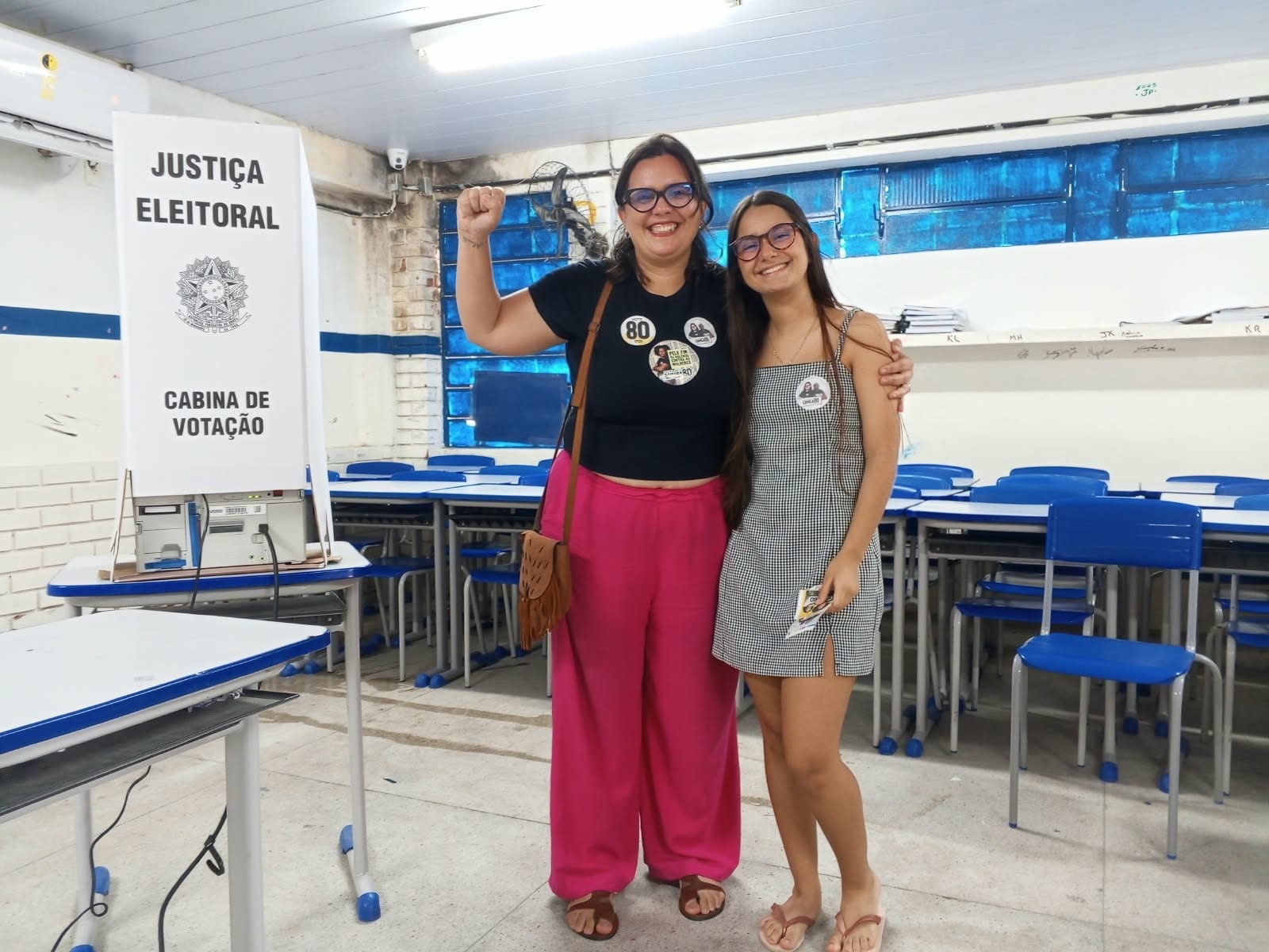 Professora Camila (UP) votou neste domingo (4) em Vitória de Santo Antão